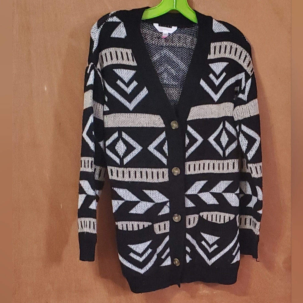 No Boundaries Woman's 7-9 Cardigan Sweater Pockets